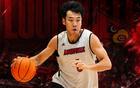 首秀砍8分!中国男篮19岁2米06新星闪耀NCAA:未来锋线支柱来了
