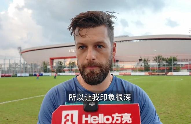 勒沃库森梯队主帅:对赵松源印象深刻,他位置感和空间感很好